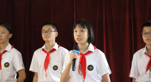 国旗下讲话——感恩教师节